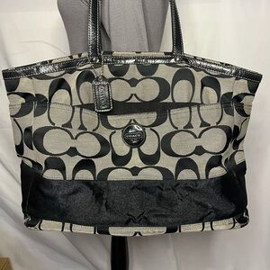 Coach Signature Black and Gray Tote Bag